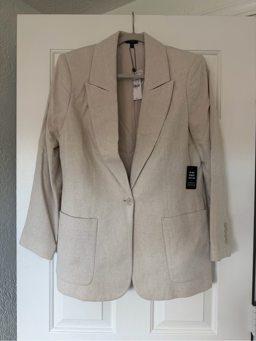 Express Cream Single-Button Tailored Blazer